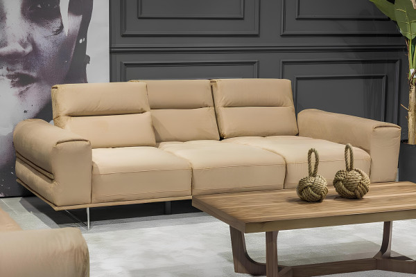 3+1 seater sofa set with table