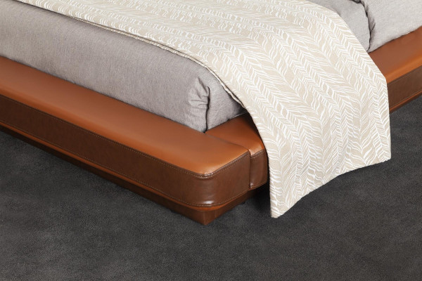 Orange bed made of two parts, with 2 movable nightstands, 3 pieces