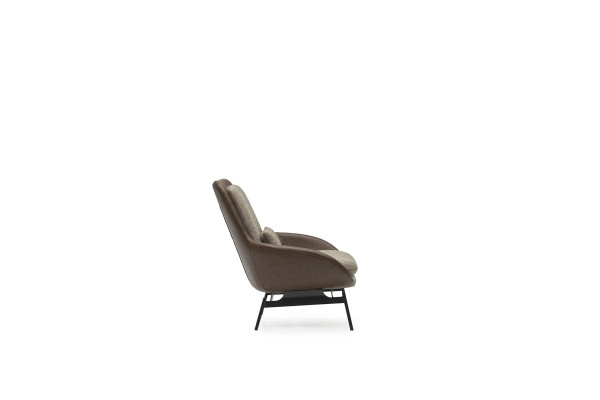 Brown lounge chair