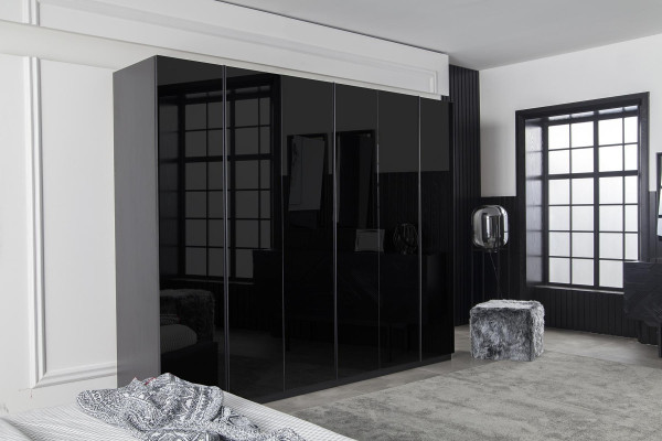 Black wood bedroom 264 cm