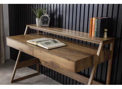 Luxury console with comfortable storage space
