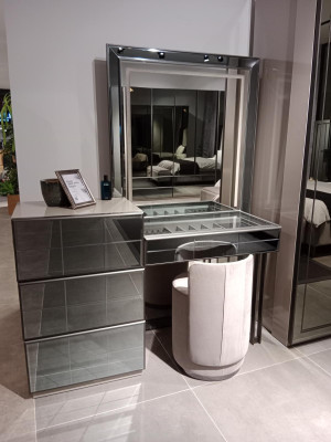 Modern luxury dressing table with elegant 2-piece stool. New gray console