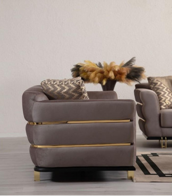 Padded three-seater sofa 230 cm