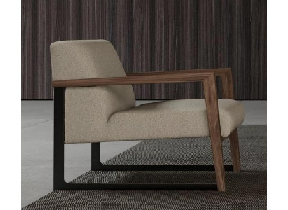 Minimalist armchair, maximum comfort