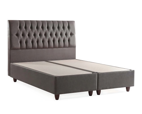 The soft design bed with mattress creates a soft atmosphere.