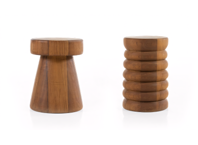Minimalist table that creates comfort