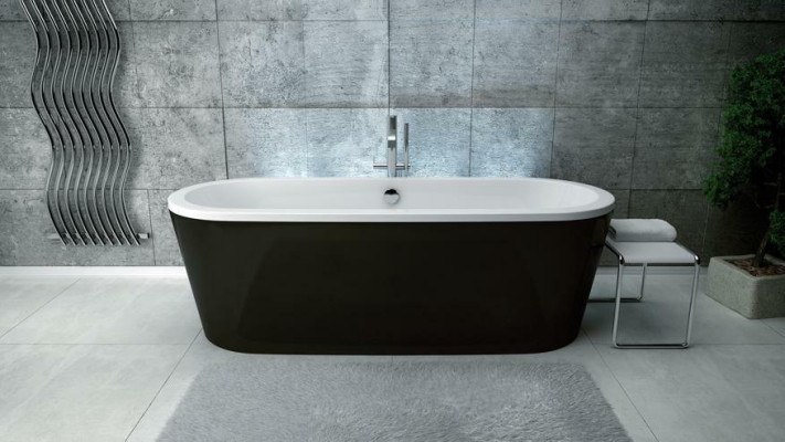Oval acrylic bathtub exclusive, freestanding design, new bathroom.
