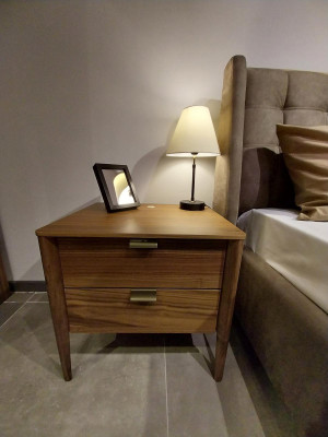 Designer bedroom set luxury bed 2x nightstands wood completely new 3 pieces.