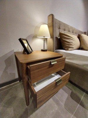 Designer bedroom set luxury bed 2x nightstands wood completely new 3 pieces.
