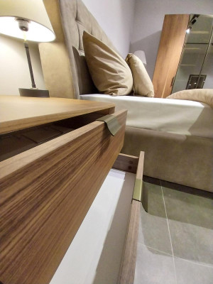 Designer bedroom set luxury bed 2x nightstands wood completely new 3 pieces.