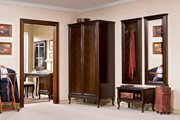 Wardrobe Closet Italian Furniture Wood Antique Style Solid Wood Classic