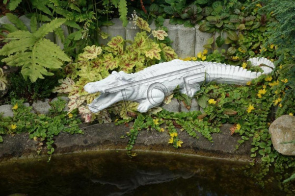 Garden decoration crocodile terrace stone figures figure statue