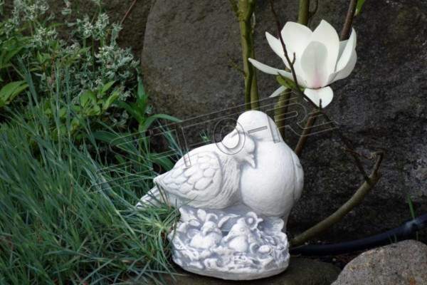 Dove Nest Garden Figure Statue Figures Statues Sculpture Decoration