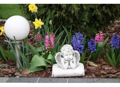 Angel figure statue tombstone figures statues sculpture sculptures