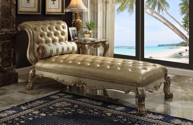 Chesterfield chaise longues leather sofa golden recliners Chesterfield sofa