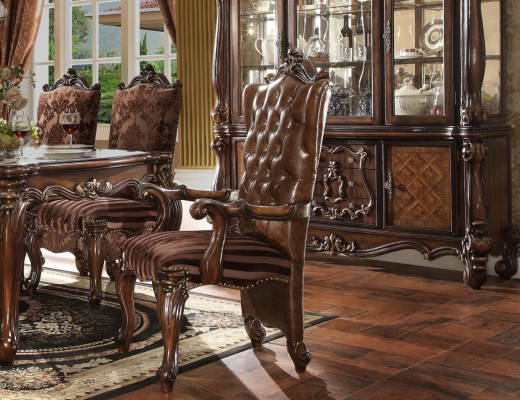 Classic Brown Chesterfield Chair Exclusive Leather Chair Baroque Style Seating Furniture
