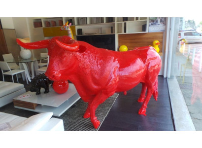 Designer Abstract Figure Modern Figurines Decoration Bull Garden Sculptures New