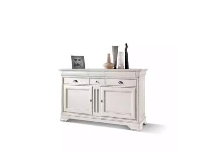 High-quality chest cabinet in classic Italian design