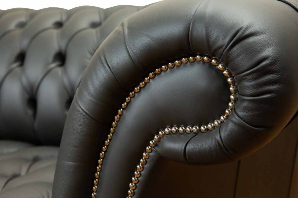 Chesterfield leather sofa couch upholstered 2 seater designer sofas couches