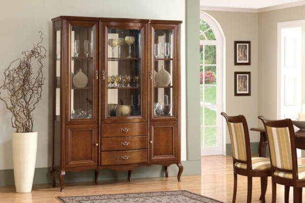 Solid wood handcrafted classic dresser cabinet