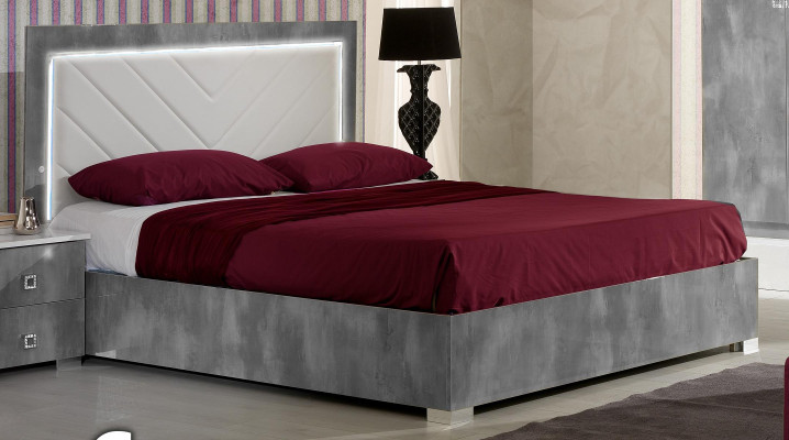 Bedroom Italian Furniture Set Luxury 6-piece. Bed Beds Wardrobe Dresser New
