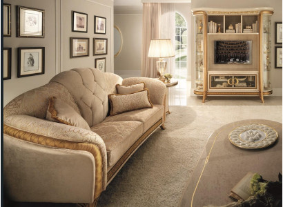 Three-seater couch upholstery design sofa classic seating sofas room furniture 3-seater new.