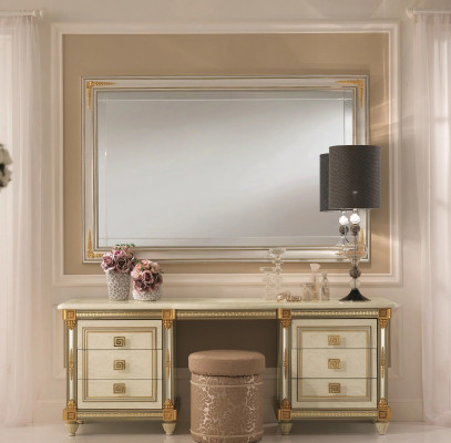 Designer wall mirror in classic style large mirror arredoclassic living room