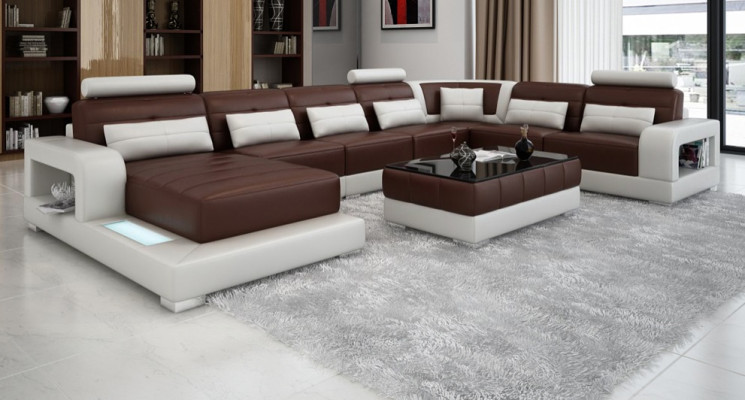 Comfort and style with our modern XXL U-shaped sofa for the living room.
