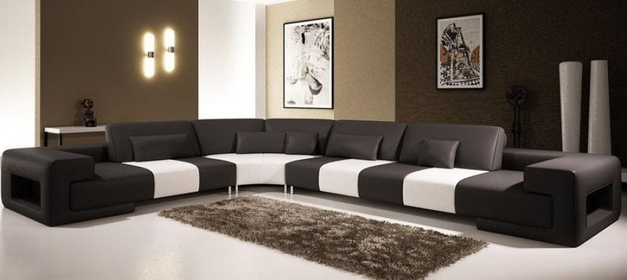 Stylish design and ultimate comfort with our large L-shaped corner sofa.