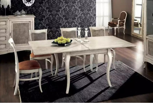 Dining room set: dining table, 4 chairs, dining room sideboard set, 7 pieces.