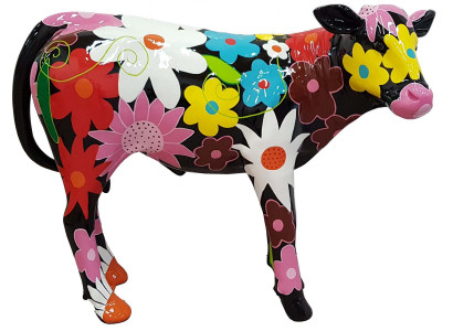 Designer Abstract Modern Figure of a Cow made from Plastic Decor Garden Sculptures