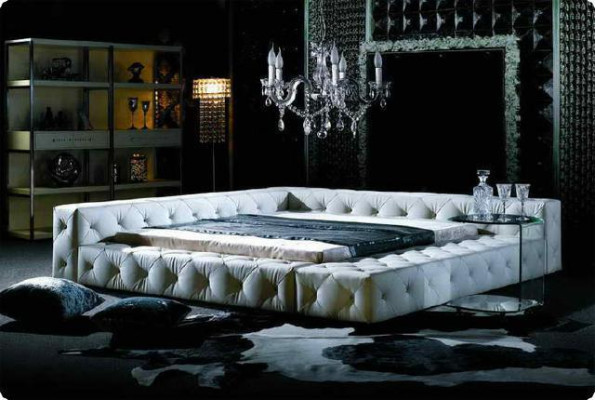 Designer Chesterfield Luxury Waterbed Bed Complete System