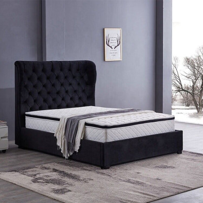 Black Chesterfield upholstered bed luxury bedroom decor design beds leather