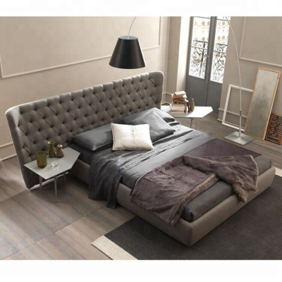 Large Chesterfield Luxury Double Bed Designer Bedroom Furniture