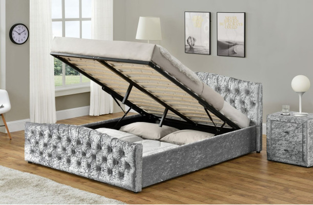 Modern gray Chesterfield luxury double bed designer bedroom beds