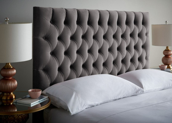 Chesterfield bed upholstered bed luxury double bedroom designer bed beds