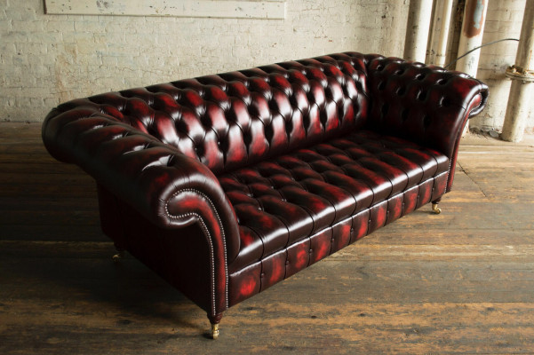 Bordaux Chesterfield Three-Seater Luxury Living Room Couch