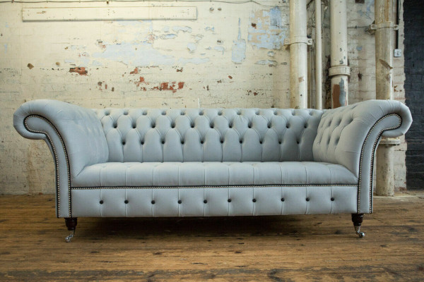 White designer Chesterfield three-seater modern 3-seater couch