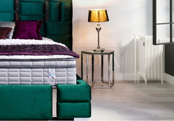 Upholstered bed double bed designer bed marital bed bedroom velvet bed fabric beds