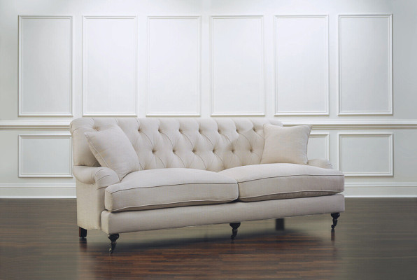 Modern White Chesterfield Three-Seater Luxury 3-Seater Couch