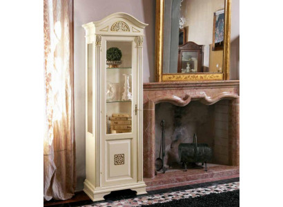 Elegant baroque glass display cabinet with delicate embellishments