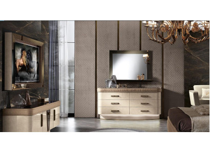 Chest of draws set, group wood design, cabinet new living room set, dresser, mirror.