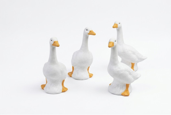 Garden decoration duck statue sculpture figures sculptures designer