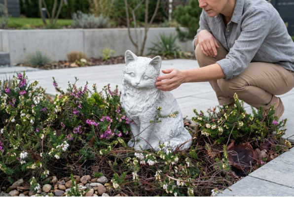 Decorative garden decoration cat terrace figure stone figurine statue