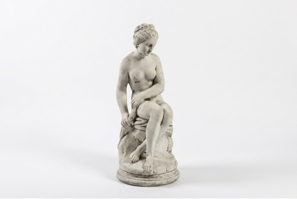 Ladies figure statue figures statues sculpture sculptures garden