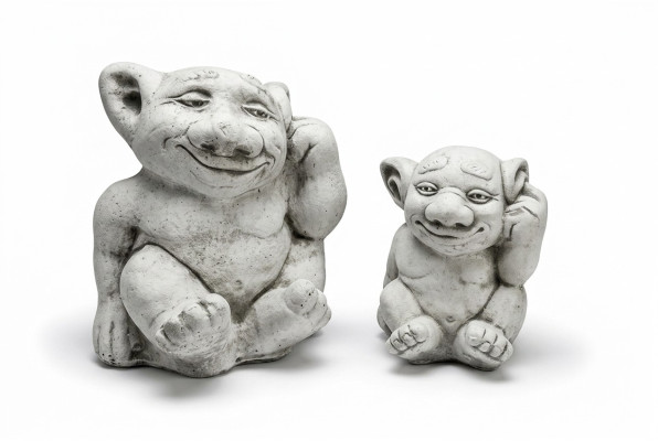 Troll 18cm Sculpture Design Figure Statue Garden Decorative Figures Statues