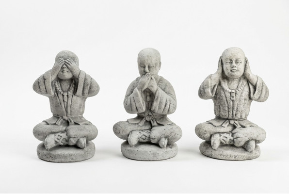 25cm Shaolin Kung Fu Figurine Statue Fighter Figurines Decorative White Statues