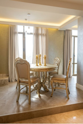 Dining table 4x chairs classic dining room set 5-piece set round table