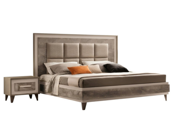 Bedroom 3-piece set: Bed, 2 Nightstand Consoles, Hotel Beds, ArredoClassic