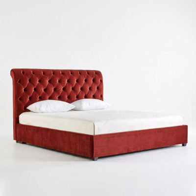 Royal red bedroom Chesterfield double bed upholstered luxury design.
